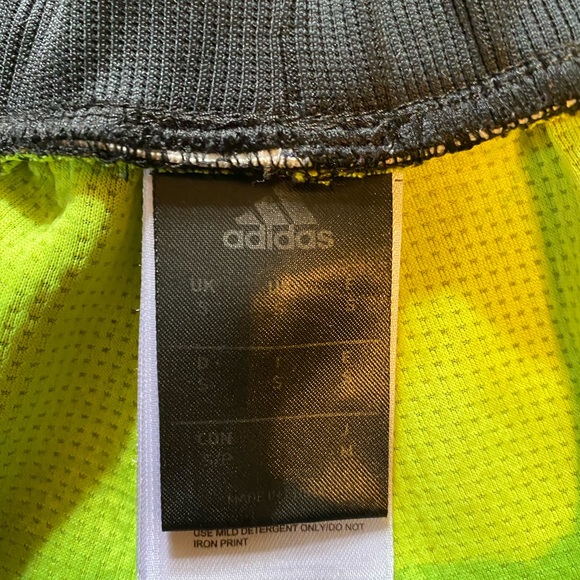 adidas knee length workout/warmup pant - Picture 3 of 3
